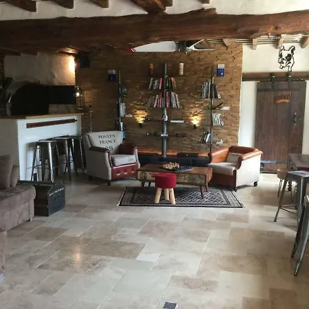 Casa de Férias Mas Provençal Avec Bassin Naturel Et Jacuzzi, Très Belle Vue, Situé à Pujaut, Proche D'avignon, 10 Personnes, Ls6-345 Bori